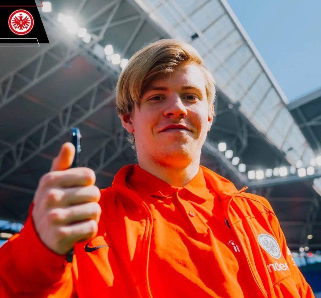 B体育体育视频-瓦朗谢纳客场逆转，取得法国联赛关键胜利