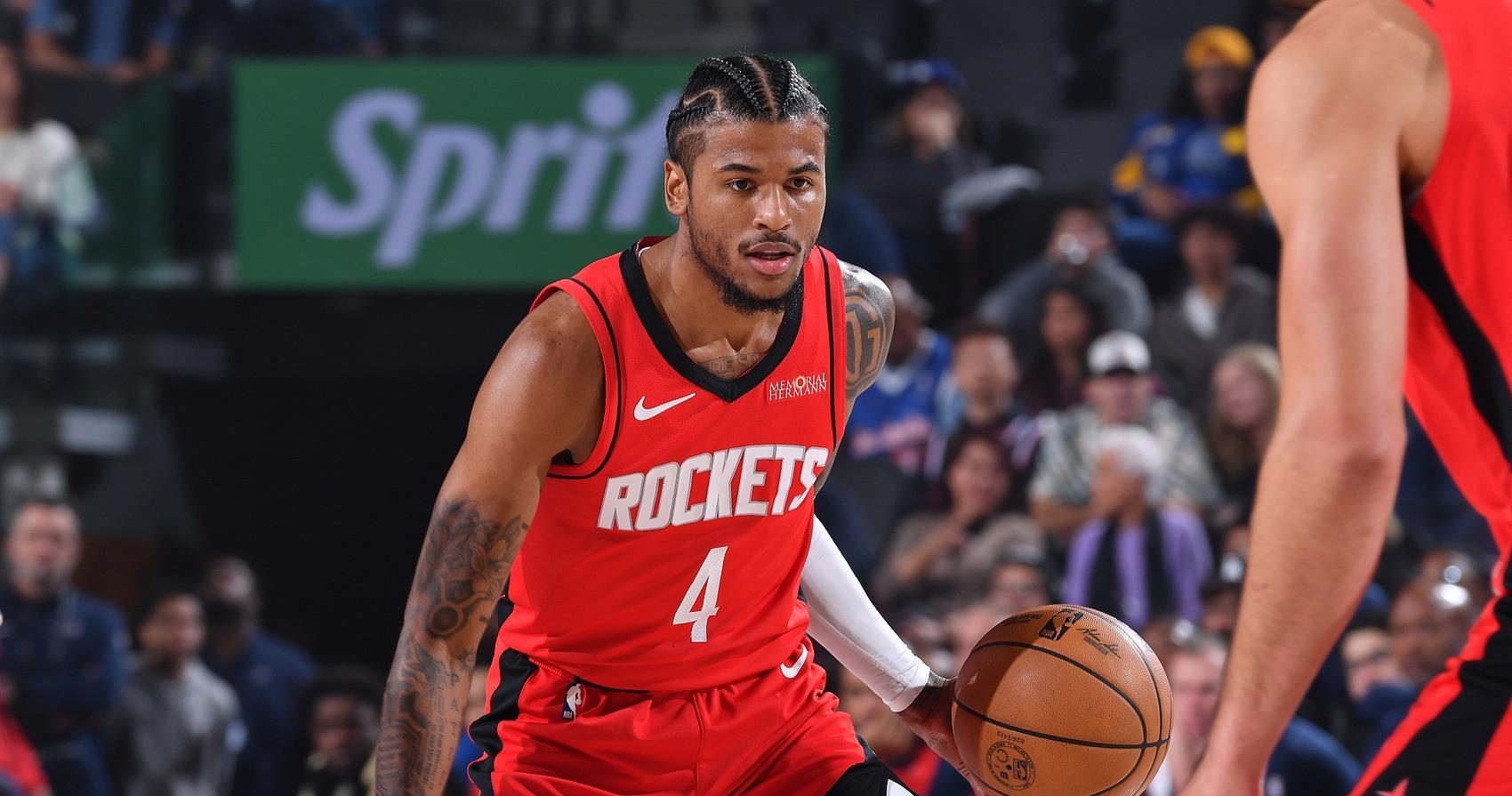 B体育体育官方入口-包含国王主场失利，未能阻止对手狂潮压制的词条