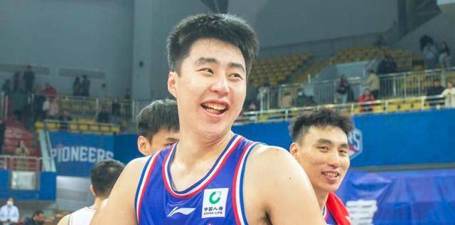 包含天津队新秀表现出色,队伍士气高涨的词条 包含天津队新秀表现出色,队伍士气高涨的词条