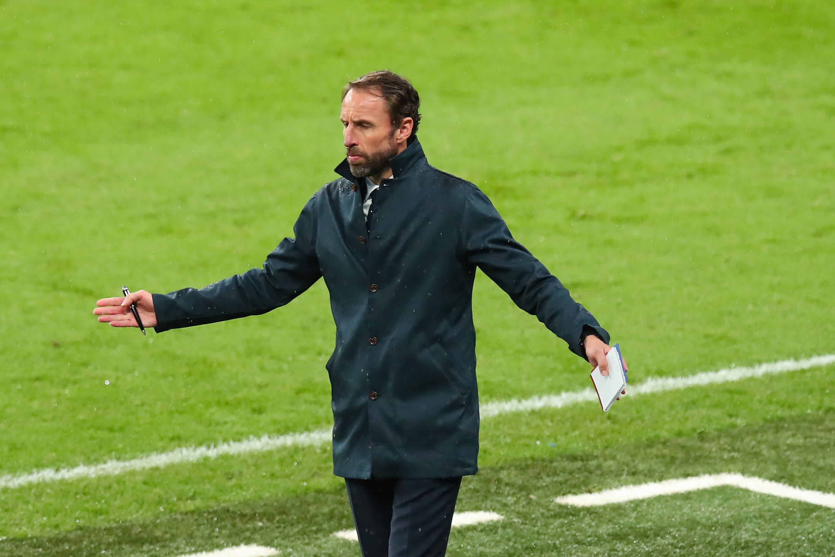 B体育体育网页版入口-意大利轻松击败利比亚，晋级欧预赛决赛的简单介绍