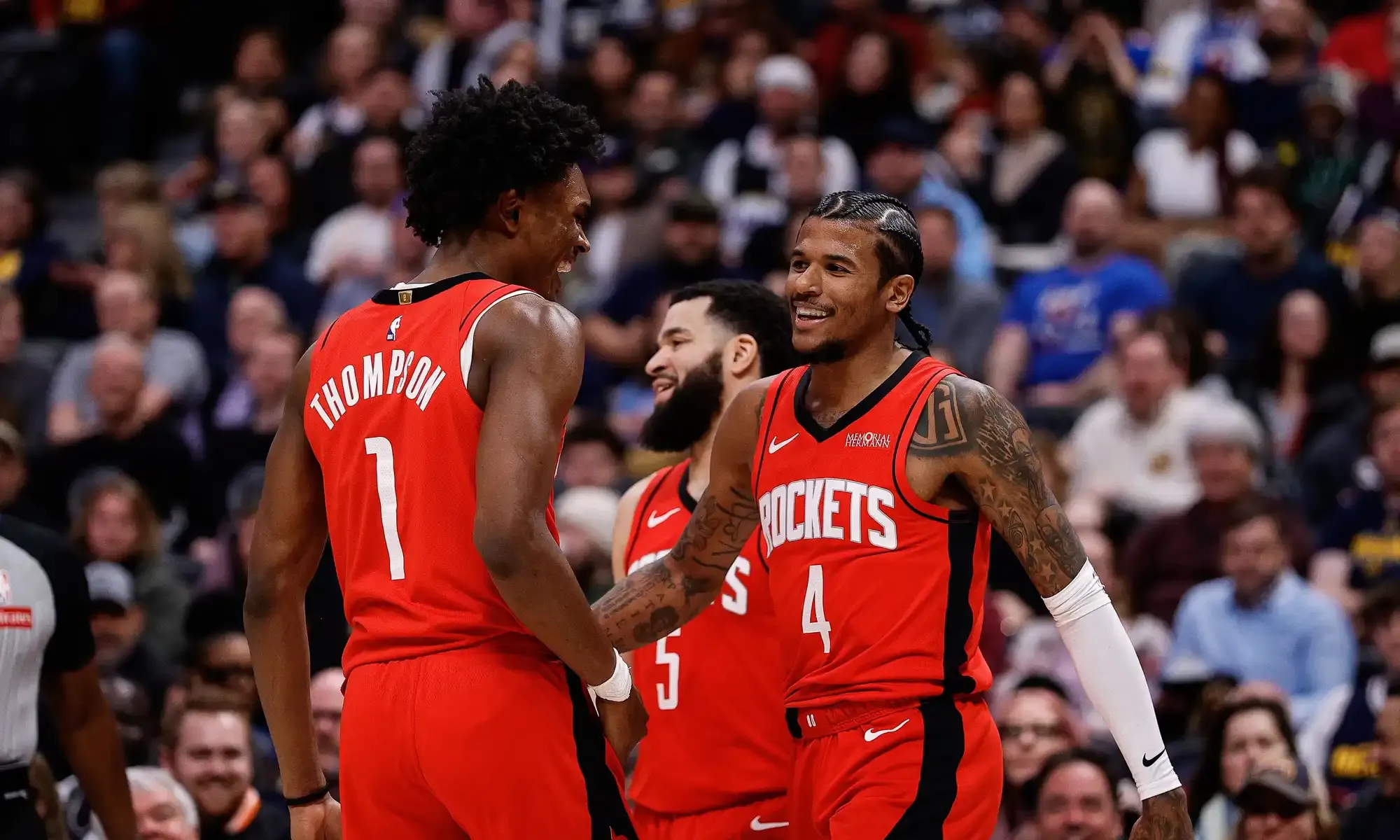 火箭成功挺进西部半决赛,掀起篮球热潮 火箭成功挺进西部半决赛,掀起篮球热潮