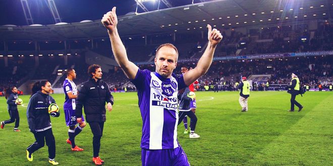 B体育体育官方入口-关于索肖客场大胜，继续巩固榜首的信息