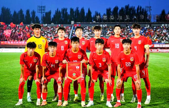 关于球队表现抢眼,目标坚定争当冠军的信息 关于球队表现抢眼,目标坚定争当冠军的信息