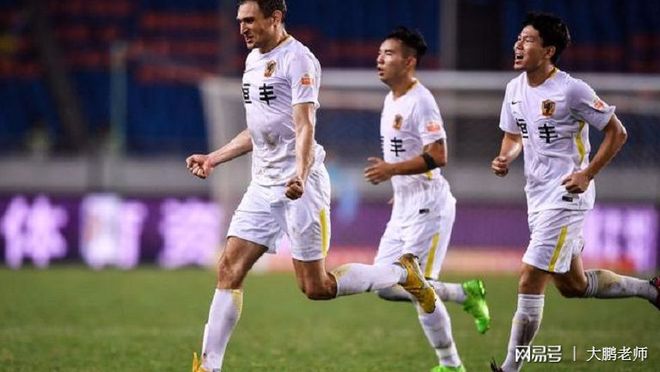 B体育体育网页版入口-贵州主场输给四川，赛季压力增大的简单介绍