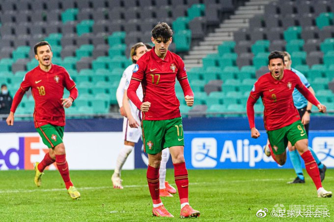 B体育体育课程-英格兰冷负，瑞士净胜球晋级强的简单介绍