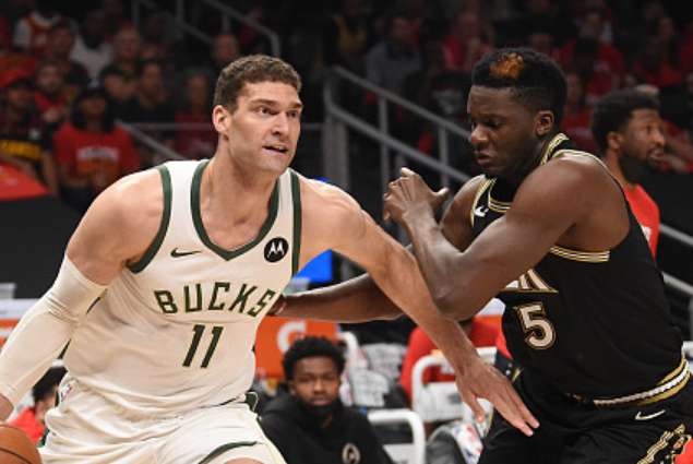 B体育体育官方登录入口-猛龙与雄鹿大战一触即发，谁是最终赢家？的简单介绍