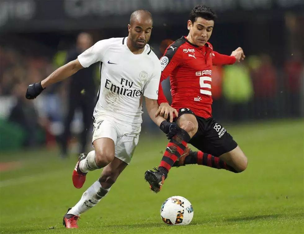 B体育体育注册-里昂客场惨败波尔多，遭遇三连败的简单介绍