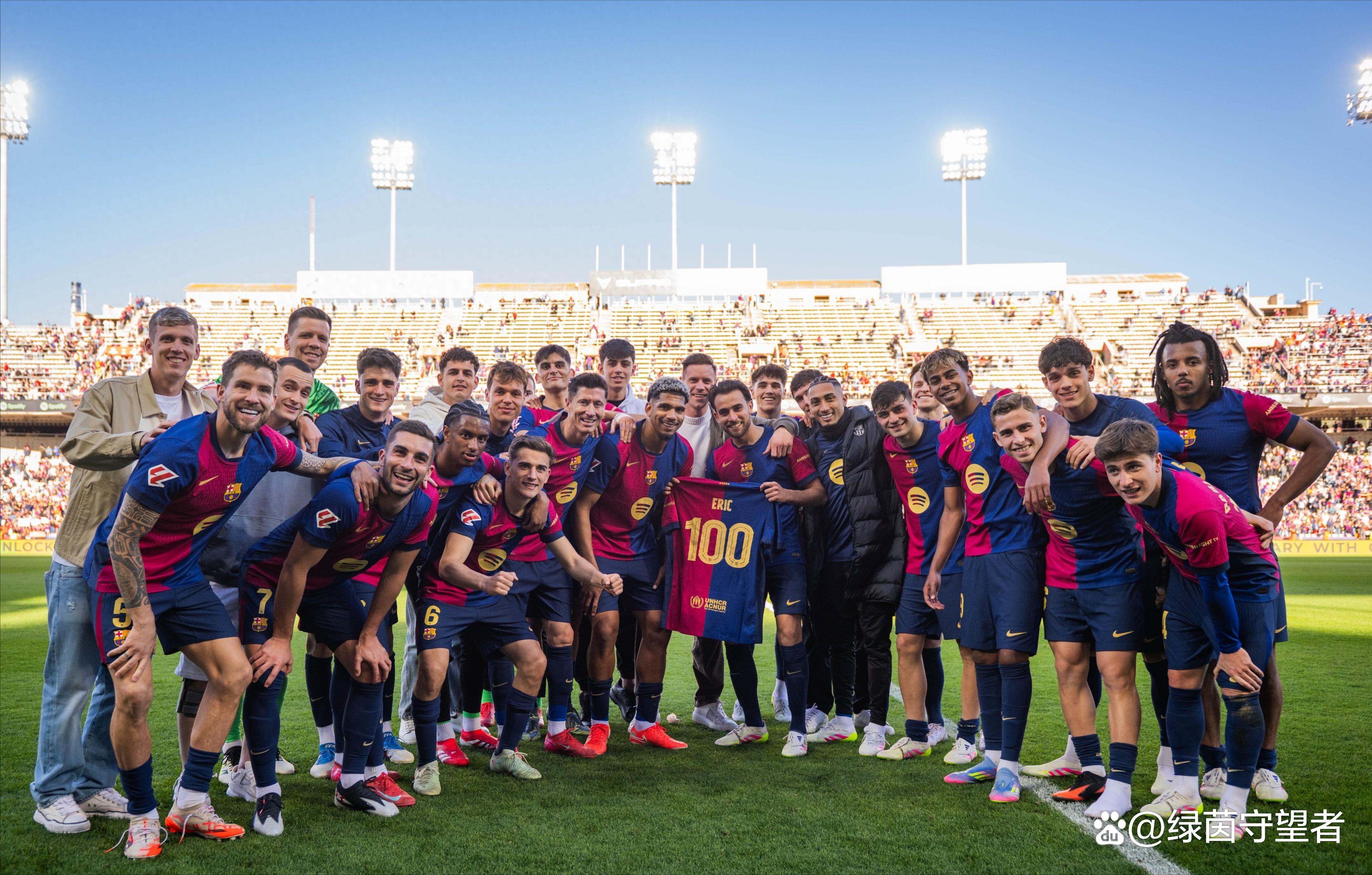 包含巴萨球员获得国家队召回，球队阵容面临考验！的词条