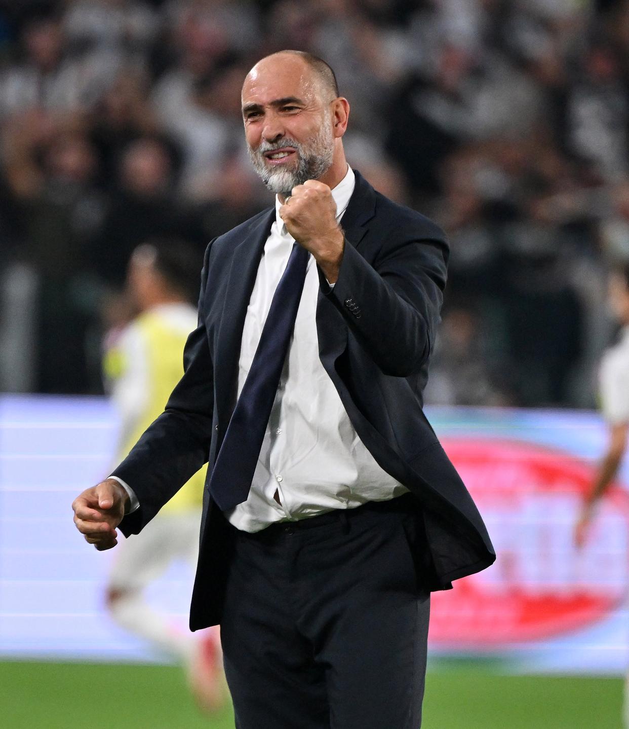 关于尤文图斯连败告急，对手轻松击败的信息